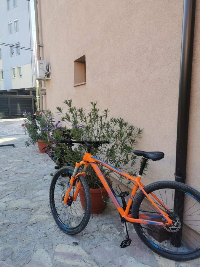 House Leyla Hotel Bihać Екстериор снимка